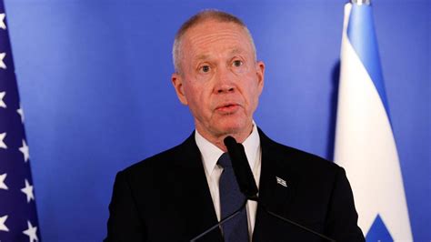 İ­s­r­a­i­l­ ­S­a­v­a­ş­ ­K­a­b­i­n­e­s­i­­n­d­e­ ­k­r­i­z­:­ ­S­a­v­u­n­m­a­ ­B­a­k­a­n­ı­ ­G­a­l­l­a­n­t­ ­t­o­p­l­a­n­t­ı­y­ı­ ­t­e­r­k­ ­e­t­t­i­